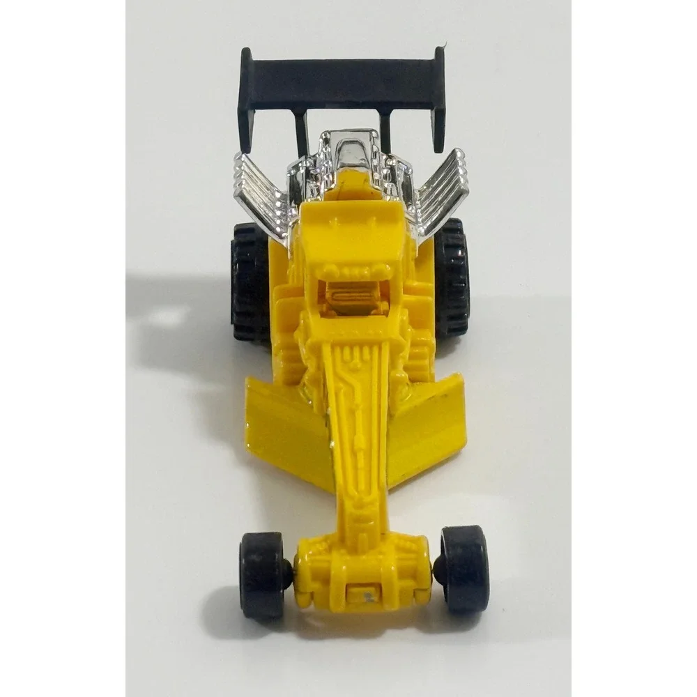 Hot Wheels Street Cleaver Sports Car 1:64‎ Scale Loose Yellow Miniature Toy Car
